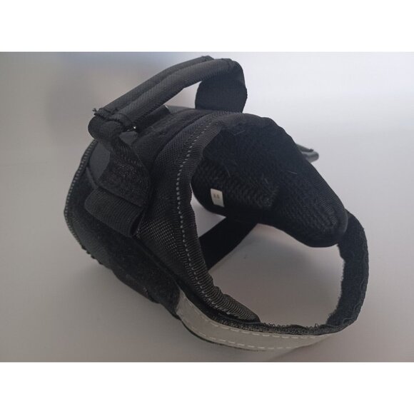 Adjustable No-Pull Dog Harnesses with Reflective Control Vests–XS Size - Picture 4 of 13